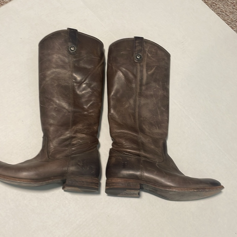 Frye Melissa Button Boot Size 8 - Picture 9 of 9